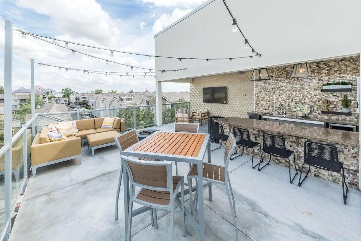 Cozysuites Paradise Under The Palms With Pool! 21 Phoenix Exterior foto