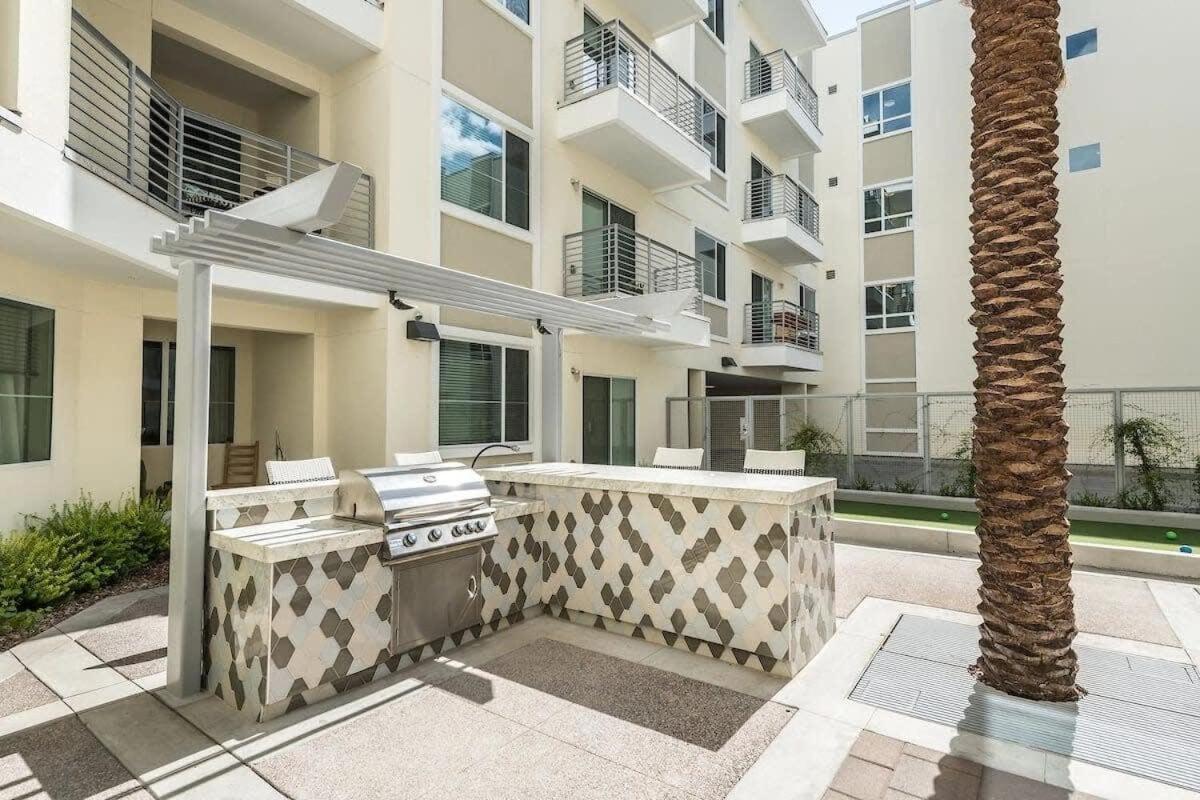 Cozysuites Paradise Under The Palms With Pool! 21 Phoenix Exterior foto